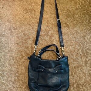 Elegant Black Leather Shoulder Vince Camuto Bag